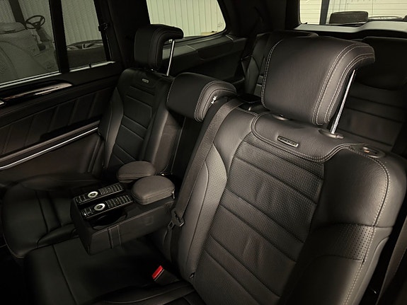 Mercedes-Benz GL63 18 of 30