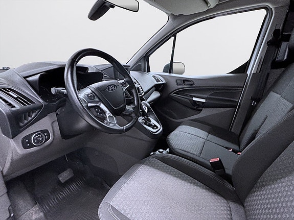 Ford Transit Connect 11 of 13