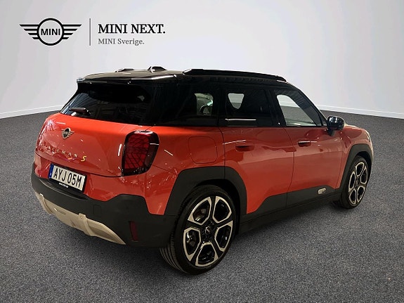 MINI Aceman SE 4 of 16