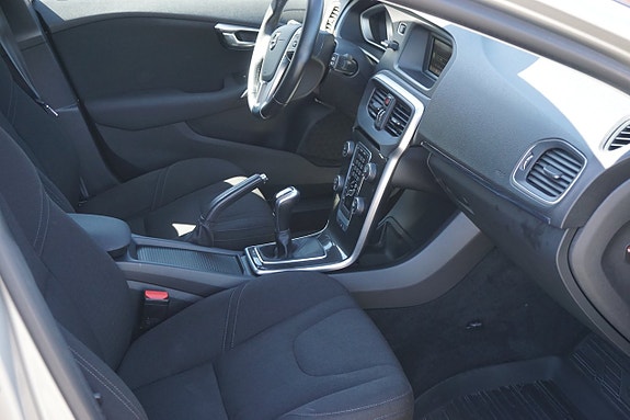 Volvo V40 20 of 21