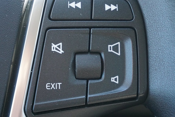 Volvo V40 11 of 21