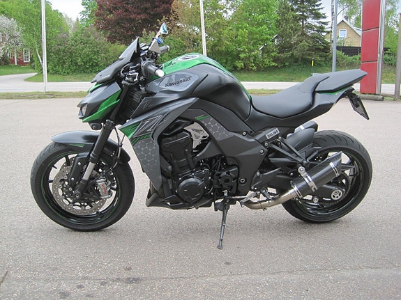 Kawasaki Z1000 Z1000 R Edition 2 of 3