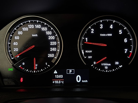 BMW 120i 9 of 17