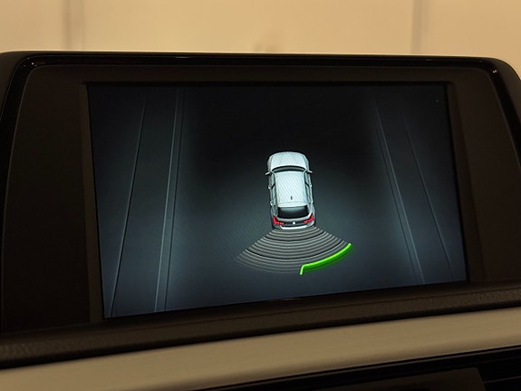 BMW 120i 13 of 17