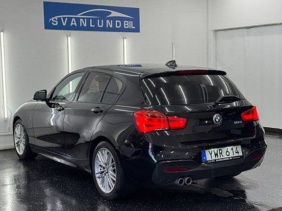 BMW 120i 5 of 5