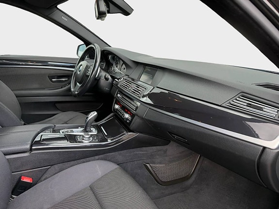 BMW 530d 14 of 15