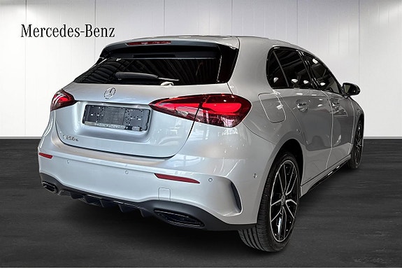 Mercedes-Benz A250 e 4 of 5