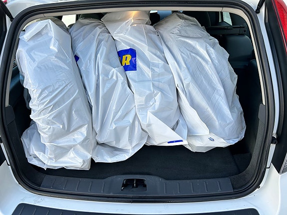 Volvo V50 12 of 13