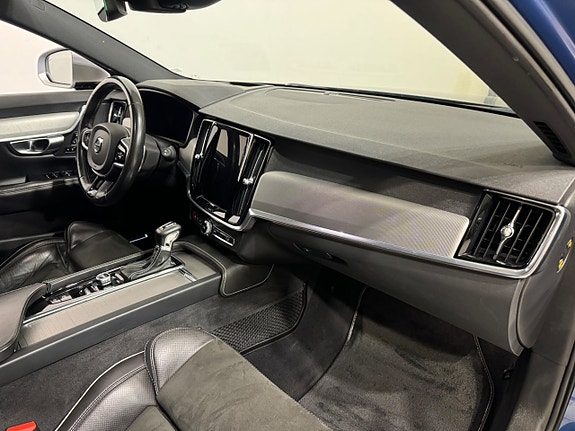 Volvo V90 9 of 18