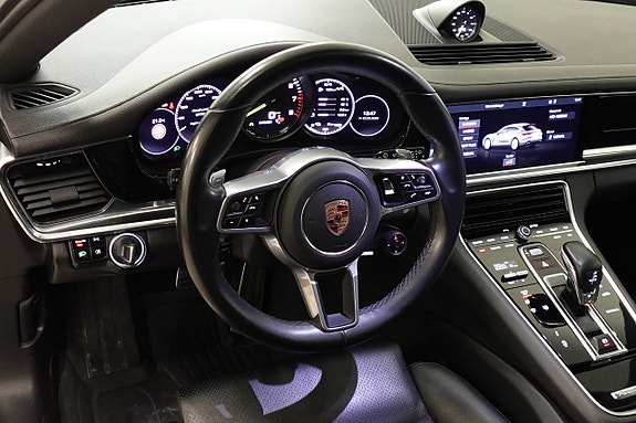 Porsche Panamera 4 6 of 25