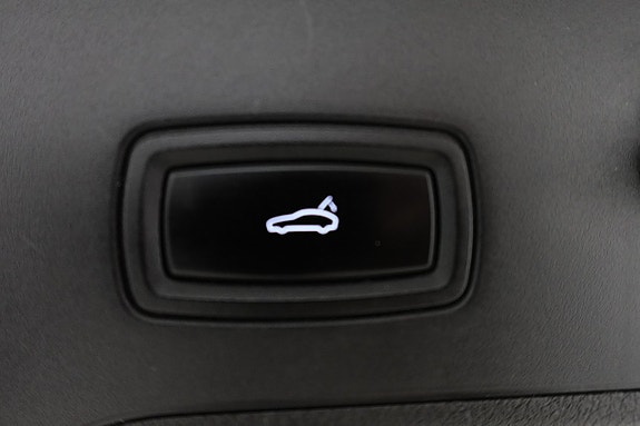Porsche Panamera 4 23 of 25