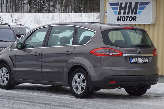 Ford S-MAX 3 of 5