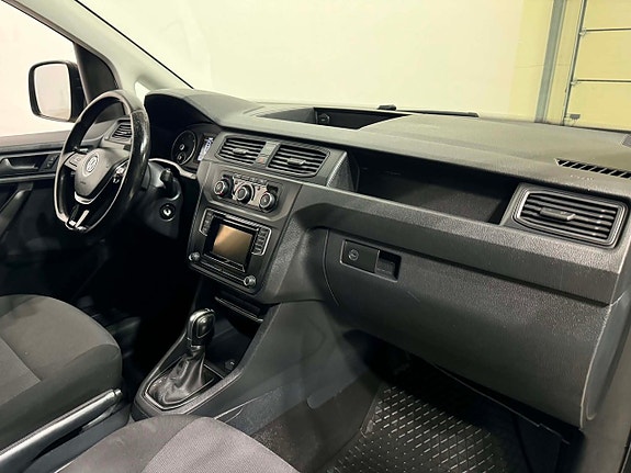 Volkswagen Caddy 4 of 5