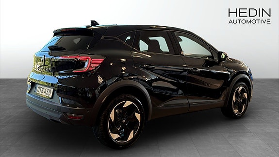 Renault Captur 2 of 10