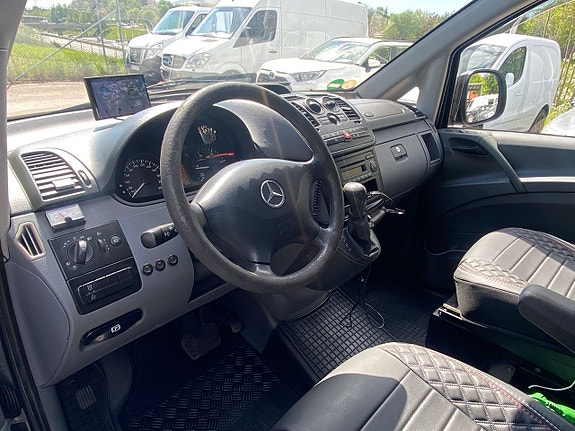 Mercedes-Benz Vito 115 11 of 19