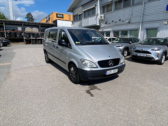 Mercedes-Benz Vito 115 2 of 5