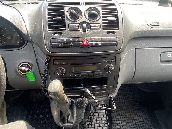 Mercedes-Benz Vito 115 12 of 19