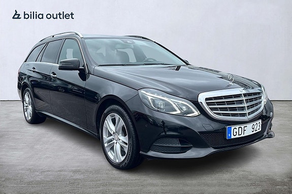 Mercedes-Benz E220 8 of 27