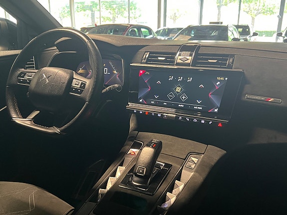 DS DS 7 Crossback 18 of 23