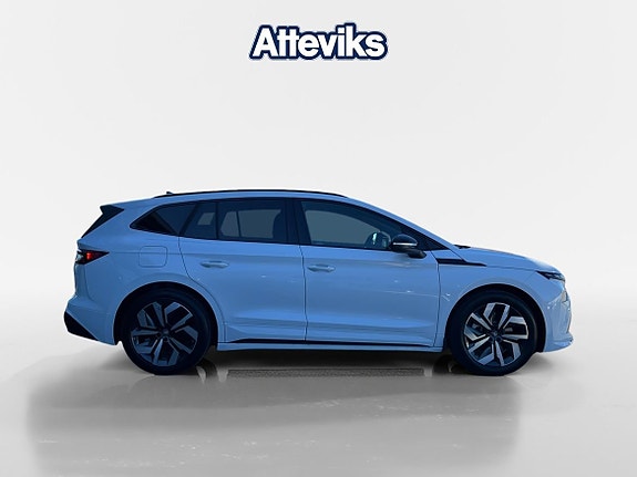 Skoda Enyaq 2 of 5
