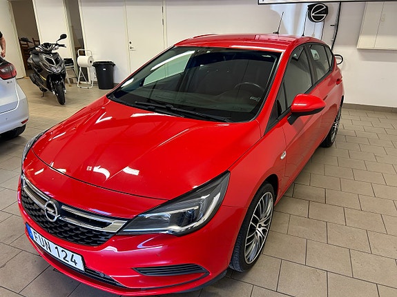 Opel Astra 4 of 5