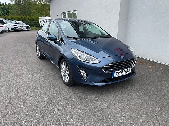 Ford Fiesta 3 of 5