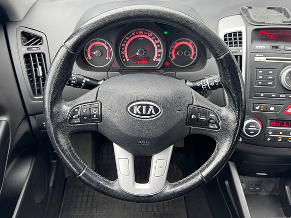Kia Ceed 10 of 15