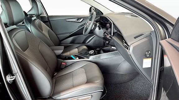 Kia Niro 3 of 12