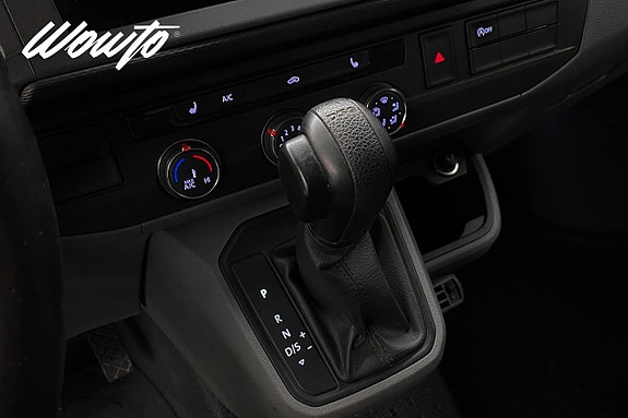 Volkswagen Transporter 13 of 25