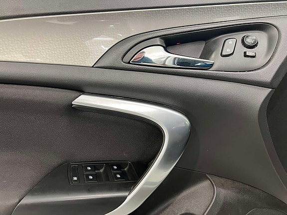 Opel Insignia 18 of 22