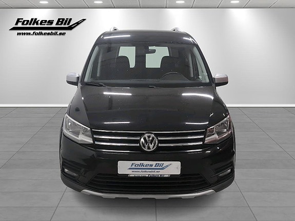Volkswagen Caddy Alltrack 2 of 5