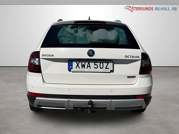 Skoda Octavia Scout 5 of 5