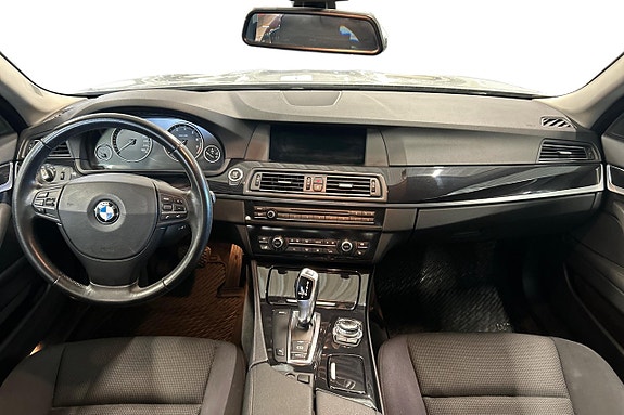 BMW 523i 12 of 22
