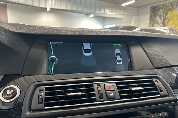 BMW 523i 19 of 22
