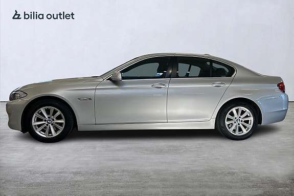 BMW 523i 9 of 22