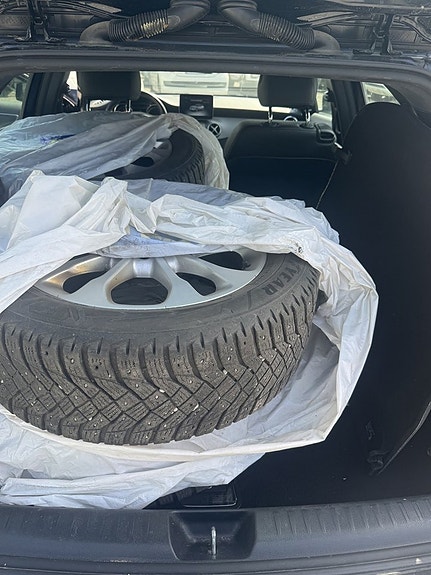 Mercedes-Benz GLA180 d 6 of 7