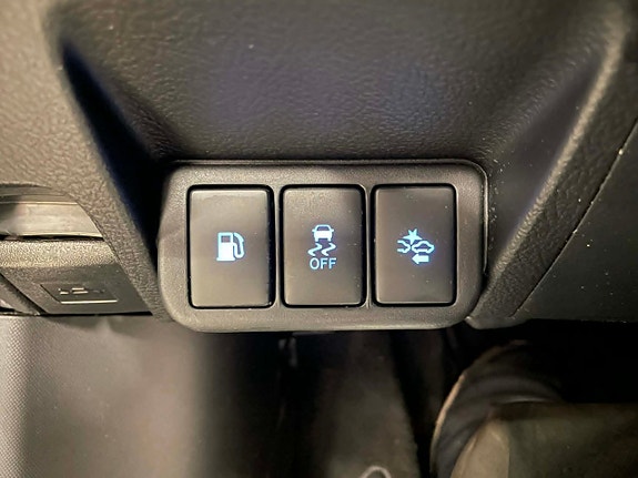 Toyota Avensis 25 of 27