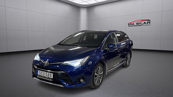 Toyota Avensis 3 of 5