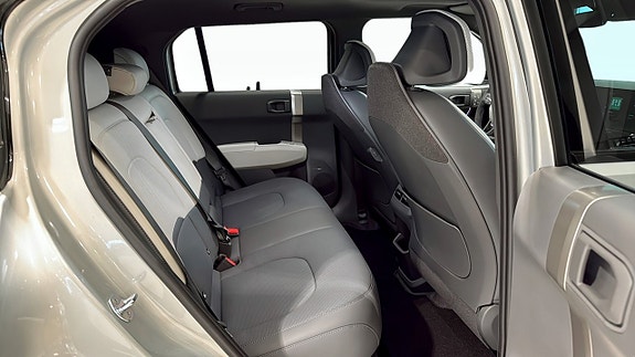 Kia EV3 9 of 12
