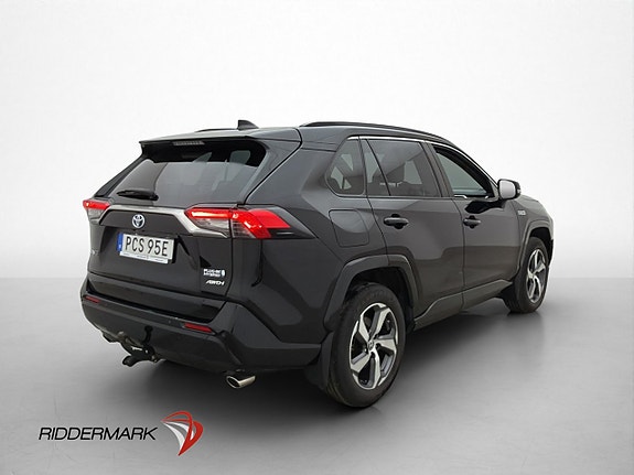 Toyota RAV4 Plug-in Hybrid 5 of 5