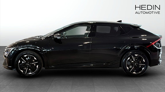 Kia EV6 6 of 17