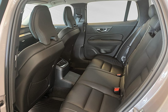 Volvo V60 9 of 20
