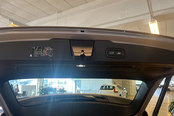 Volvo V60 14 of 20