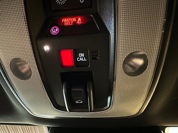 Volvo V60 11 of 16
