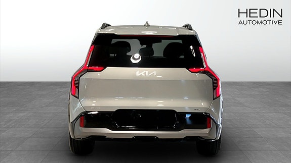 Kia EV9 10 of 30