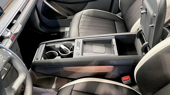 Kia EV9 27 of 30