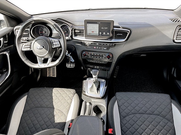 Kia Ceed 6 of 17