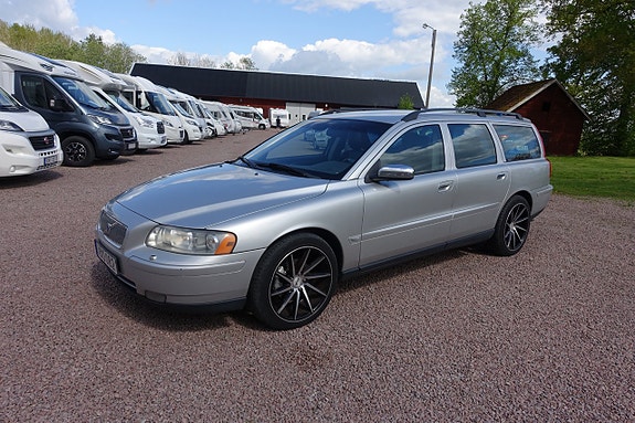 Brugt Volvo V70 2.4