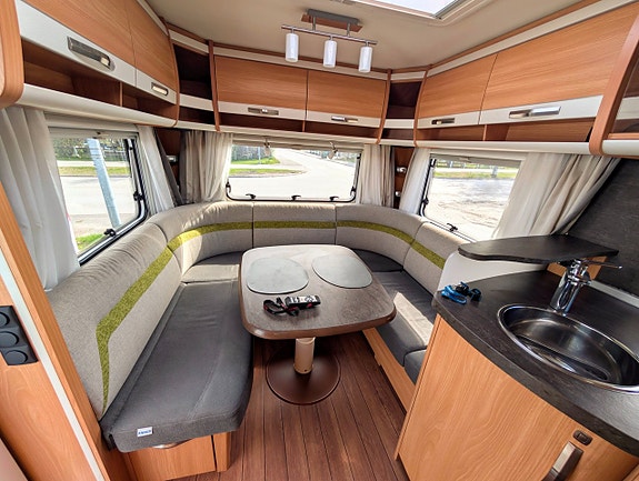 Knaus Südwind Silver Selection 500 FU / Markis / Förtält / Mikro / Elektriska stödben 6 of 21