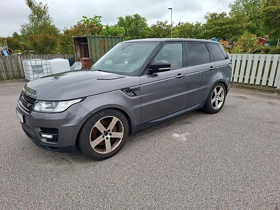 Land Rover Range Rover Sport 2 of 5
